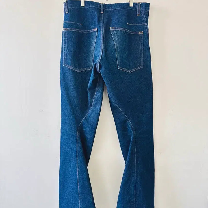 [BUNJANG] NVRFRGT Curved Denim Pants / NVRFRGT 네버포겟 커브드 데님팬츠