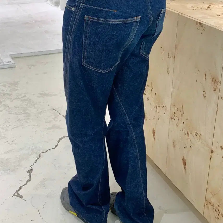 [BUNJANG] NVRFRGT Curved Denim Pants / NVRFRGT 네버포겟 커브드 데님팬츠