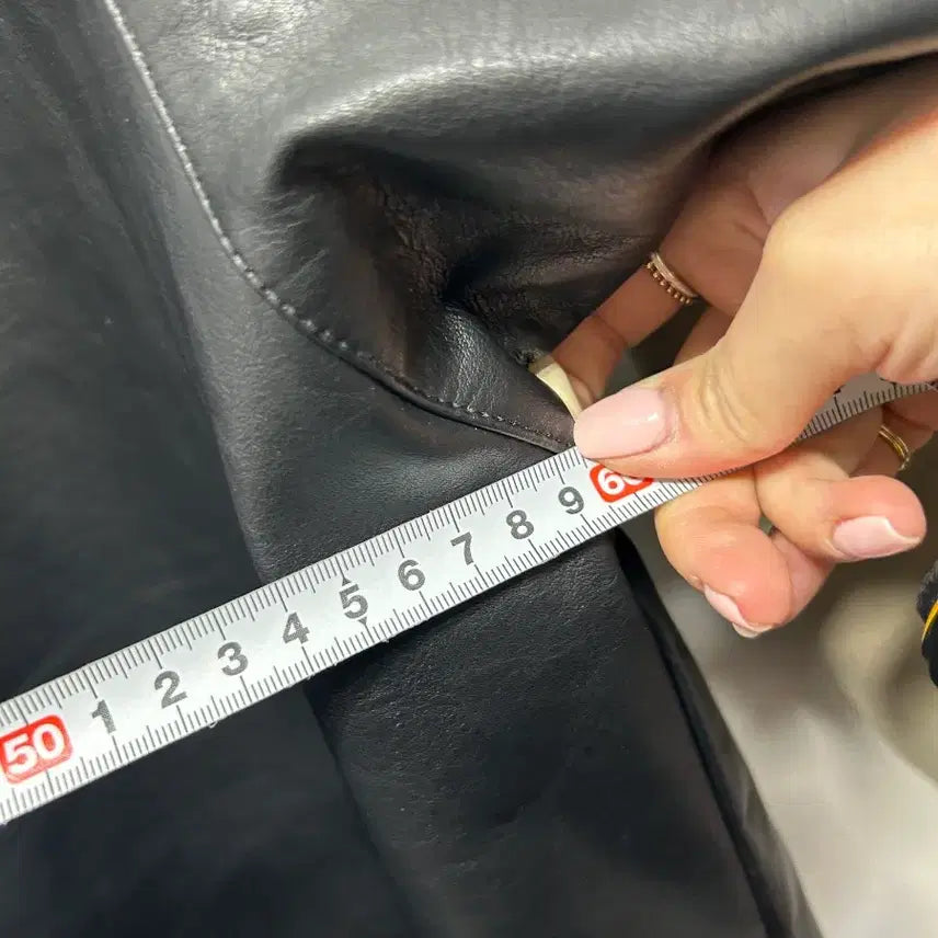 [BUNJANG] LAPLUDGE STORE Black Leather Jacket L Stadium / LAPLUDGE STORE 블랙 레더 자켓 L 스타디움