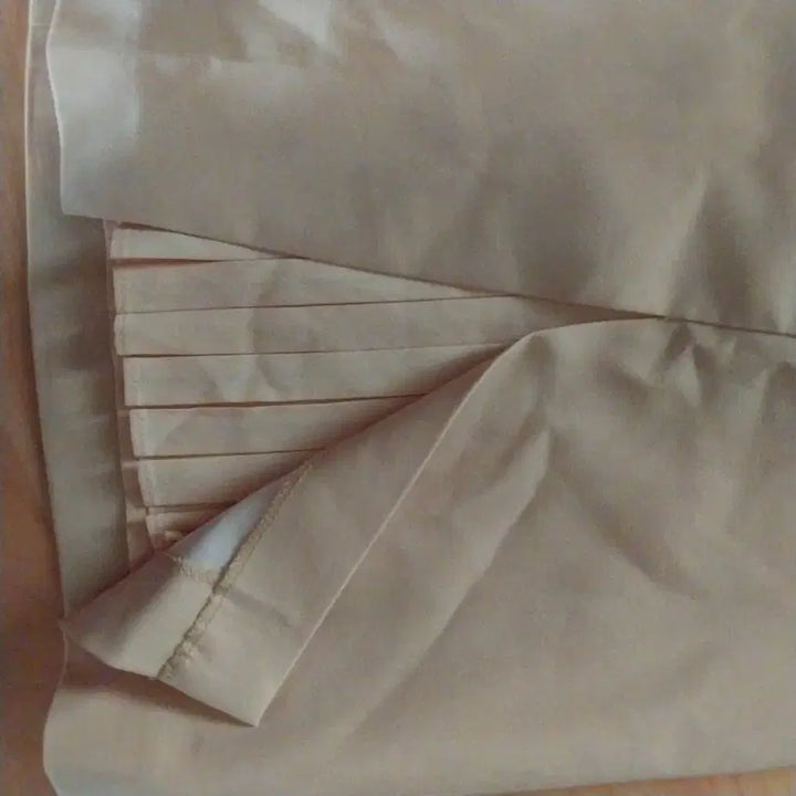 [BUNJANG] Kenneth Lady Beige Pearl Embellished Skirt / 연한계란색스커트 진주 장식