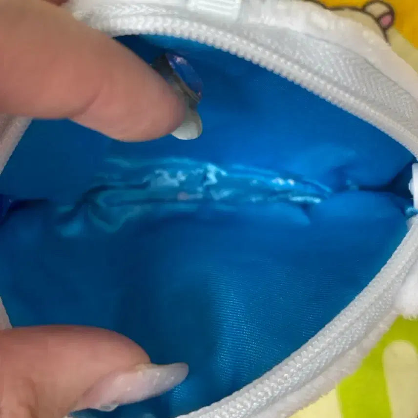 [BUNJANG] Crayon Shin-chan Shiro Carabiner Pouch / 짱구는못말려 흰둥이 카라비너 파우치 [일본정품 새상품]