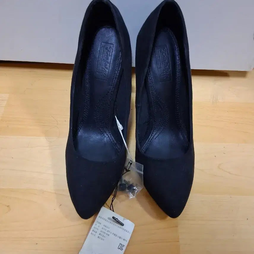 [BUNJANG] Zara Suede Black High Heels (Size 38) / 새상품 자라 스웨이드 블랙 하이힐 38 245