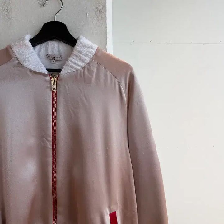 [SOLD OUT] 나타샤 진코 핑크 아세테이트 자켓