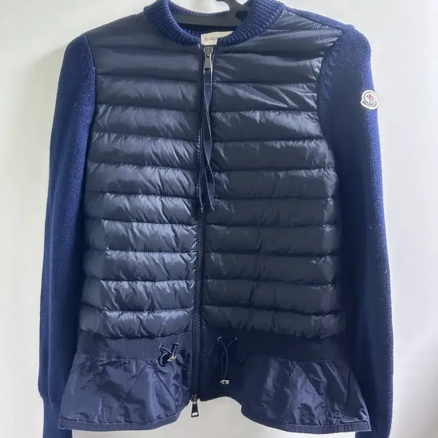 [BUNJANG] Moncler Navy Padded Vest / 몽클레어 네이비 패딩 조끼(100프로정품)