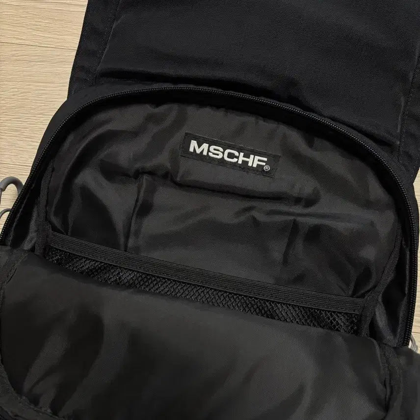 [BUNJANG] Mischief Rhombus Backpack / 미스치프 롬버스 백팩