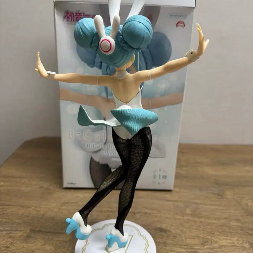 [SOLD OUT] 하츠네 미쿠 BiCute Bunnies 화이트ver. 피규어 개봉품