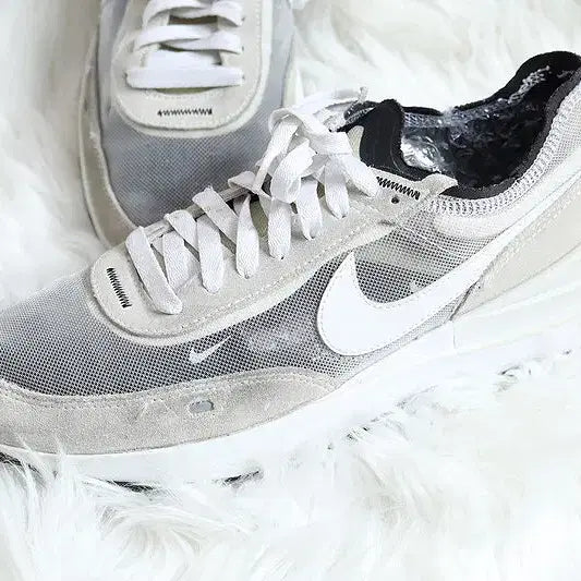 [BUNJANG] Nike Waffle One Sneakers / 265 나이키 와플원
