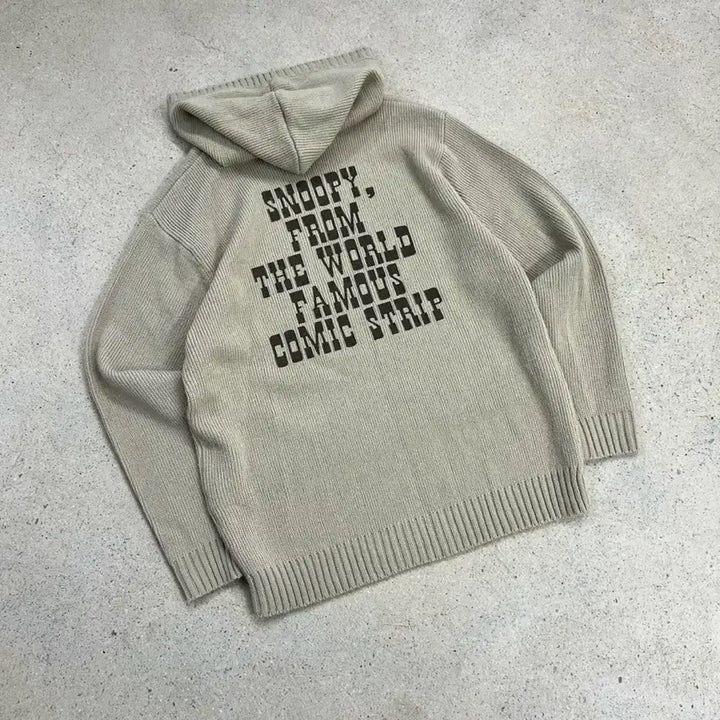 [BUNJANG] Peanuts Snoopy Big Logo Hood Knit / 피너츠 스누피 빅로고 후드 니트