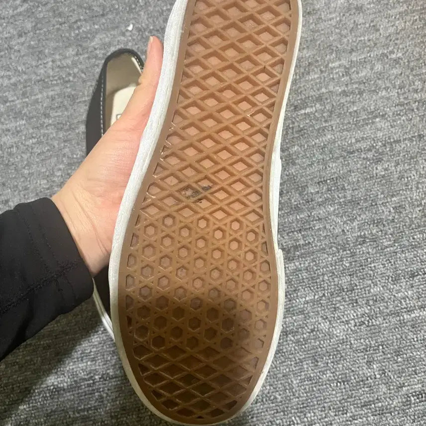 [SOLD OUT] 반스 헬스화 어센틱 245
