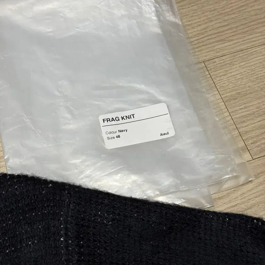 [BUNJANG] Aieul Frag Knit Navy / [48] Aieul Frag Knit navy