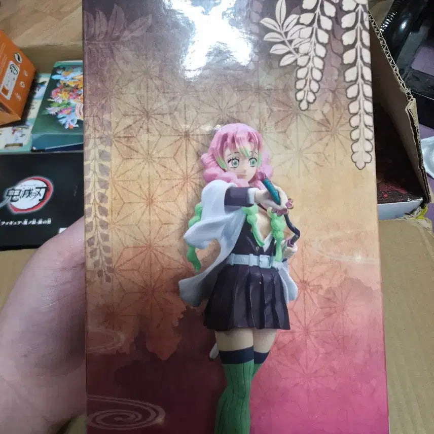 [BUNJANG] Demon Slayer Banpresto Mitsuri Figure / 귀멸의 칼날 반프레스토 미츠리 피규어(미개봉)
