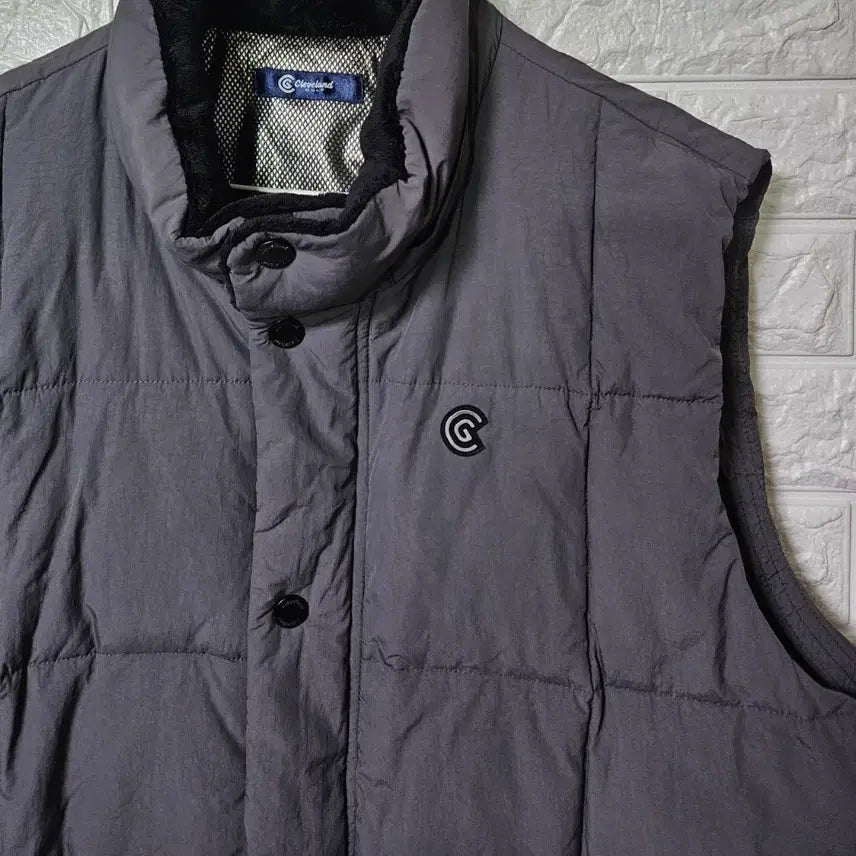 [BUNJANG] Cleveland Padded Vest / 클리브랜드 패딩조끼 판매합니다