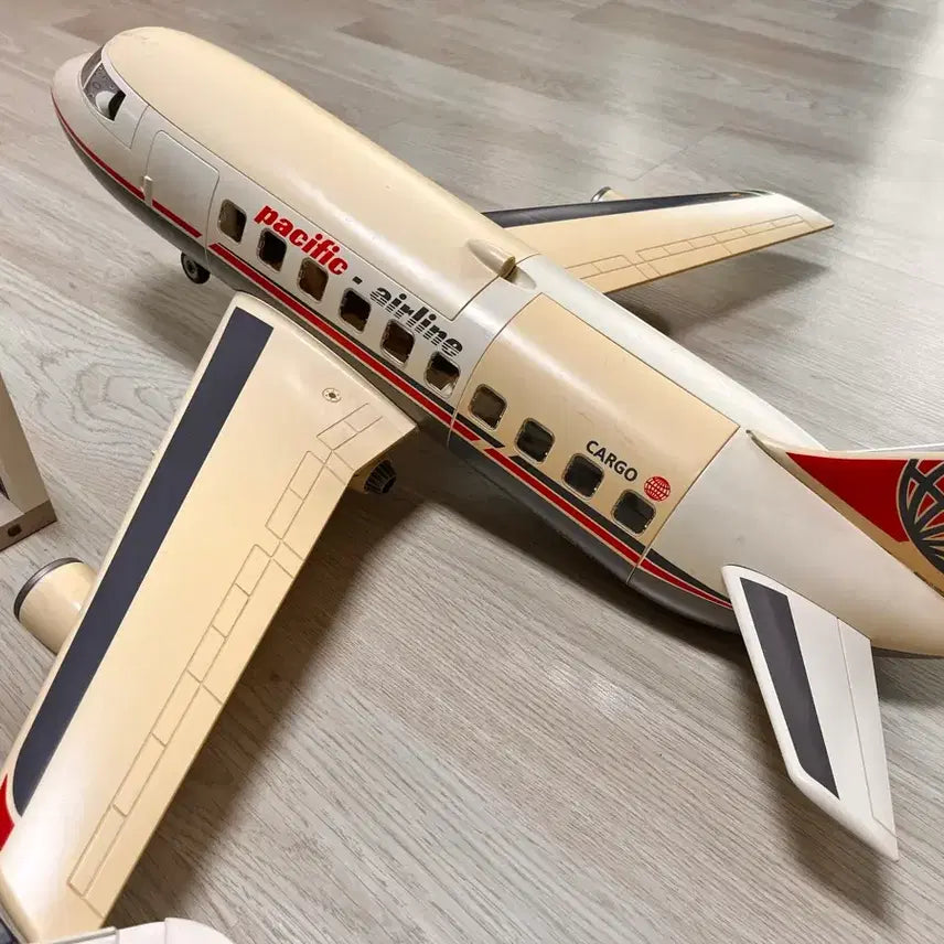 [BUNJANG] Playmobil Airport Series Airplane and Control Tower Playset / 플레이모빌 공항 시리즈 비행기 관제탑 공항