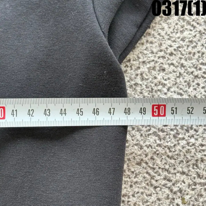 [SOLD OUT] 내셔널지오그래픽 검정색 하프집업 맨투맨 S