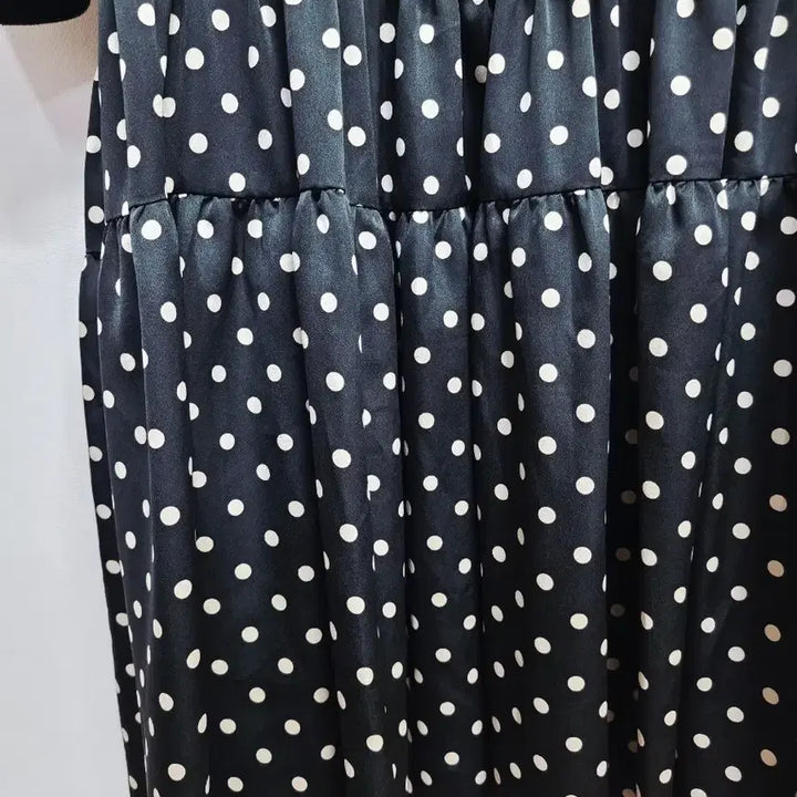 [BUNJANG] Rookie Bird Black Dot Long Dress / 루키버드 블랙 도트 롱 원피스 프리