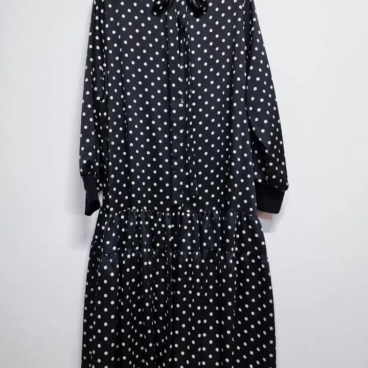 [BUNJANG] Rookie Bird Black Dot Long Dress / 루키버드 블랙 도트 롱 원피스 프리