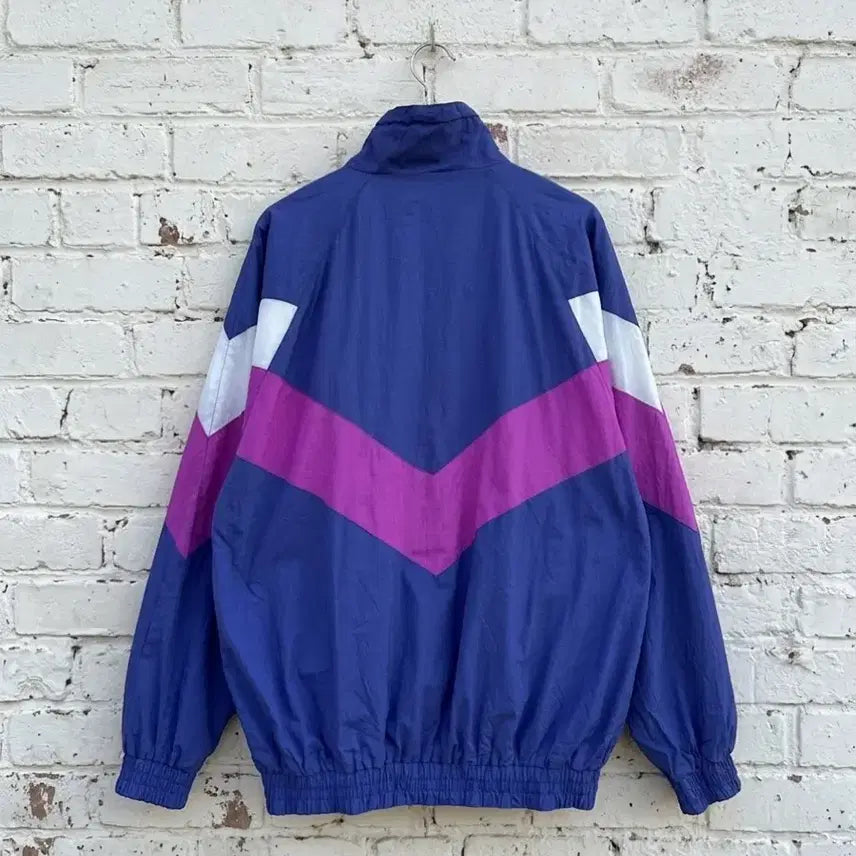 [SOLD OUT] 90년대 빈티지 레트로 윈드브레이커