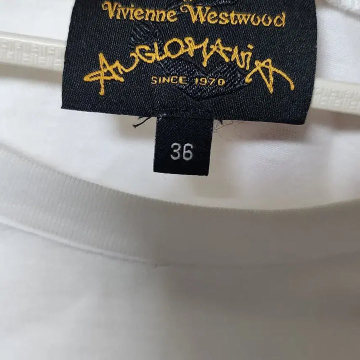 [BUNJANG] Vivienne Westwood Short Sleeve Shirt / 비비안웨스트우드 반팔 36