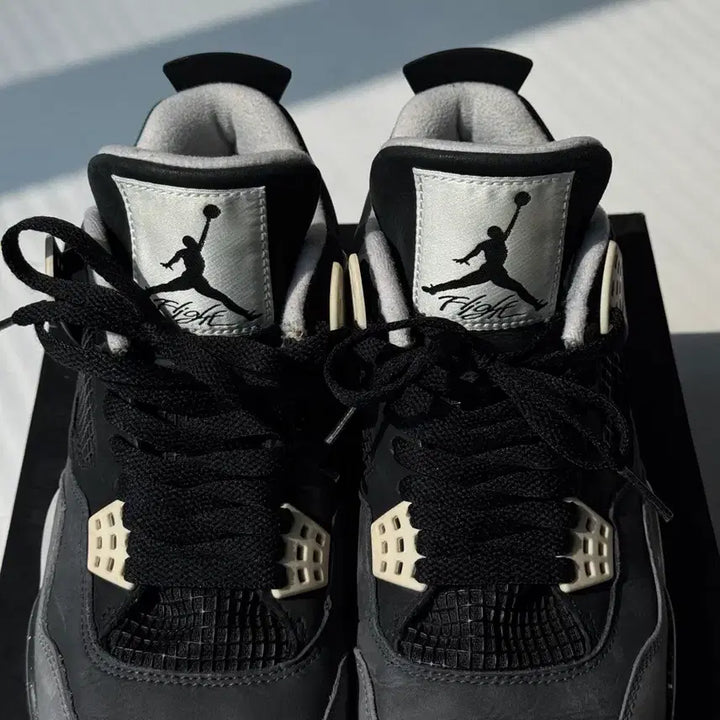 [BUNJANG] Nike Air Jordan 4 Retro Fear Pack Sneakers / 나이키 에어 조던4 레트로 피어팩 + 박스