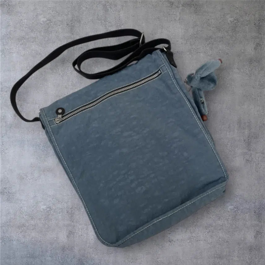 [BUNJANG] Kipling Light Blue Multi-Pocket Crossbody Bag / 키플링 Kipling 라이트블루 멀티포켓 크로스백