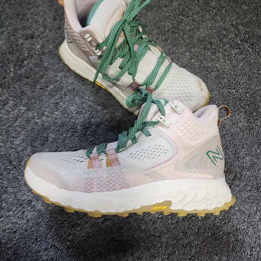 [BUNJANG] New Balance Fresh Foam X Hierro Mid 245 Sneakers / 뉴발란스 프레시폼 X 이에로 미드  245사이즈