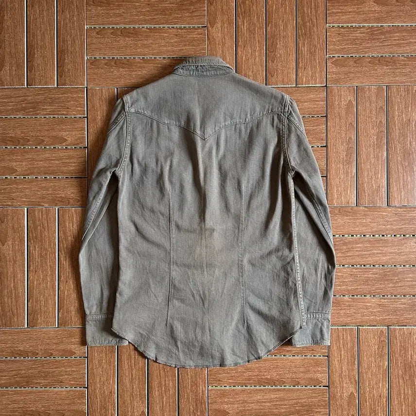 [BUNJANG] Attachment Distressed Western Shirt / 어태치먼트 디스트레스드 웨스턴 셔츠 1