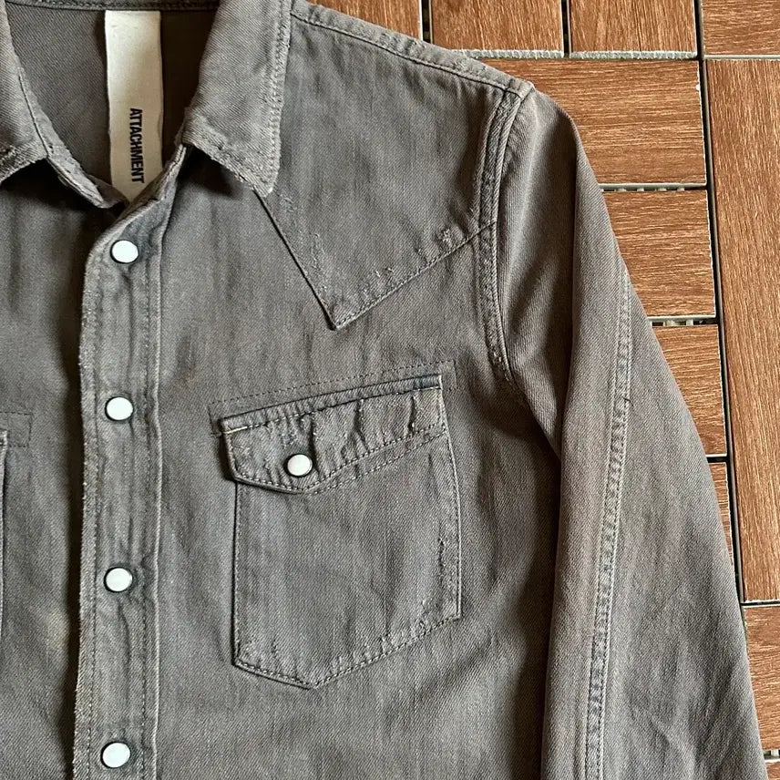 [BUNJANG] Attachment Distressed Western Shirt / 어태치먼트 디스트레스드 웨스턴 셔츠 1