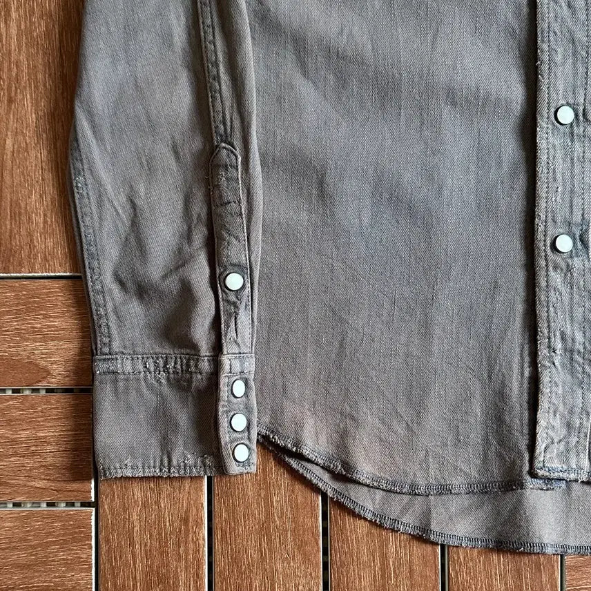 [BUNJANG] Attachment Distressed Western Shirt / 어태치먼트 디스트레스드 웨스턴 셔츠 1