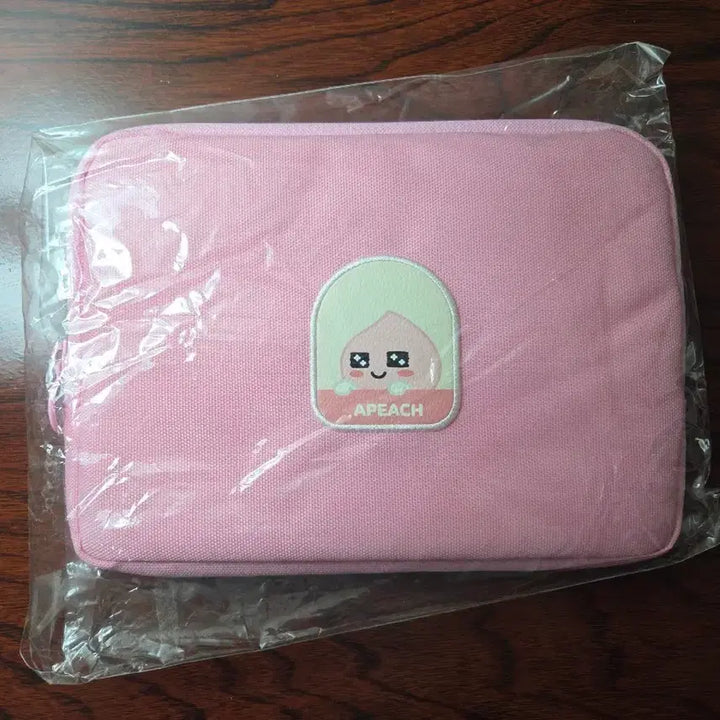 [SOLD OUT] 어피치 파우치