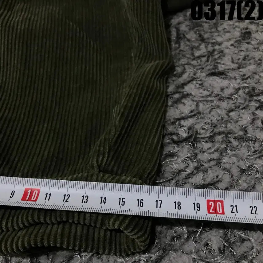 [SOLD OUT] 자라 ZARA 코듀로이 골덴 바지 카키 L
