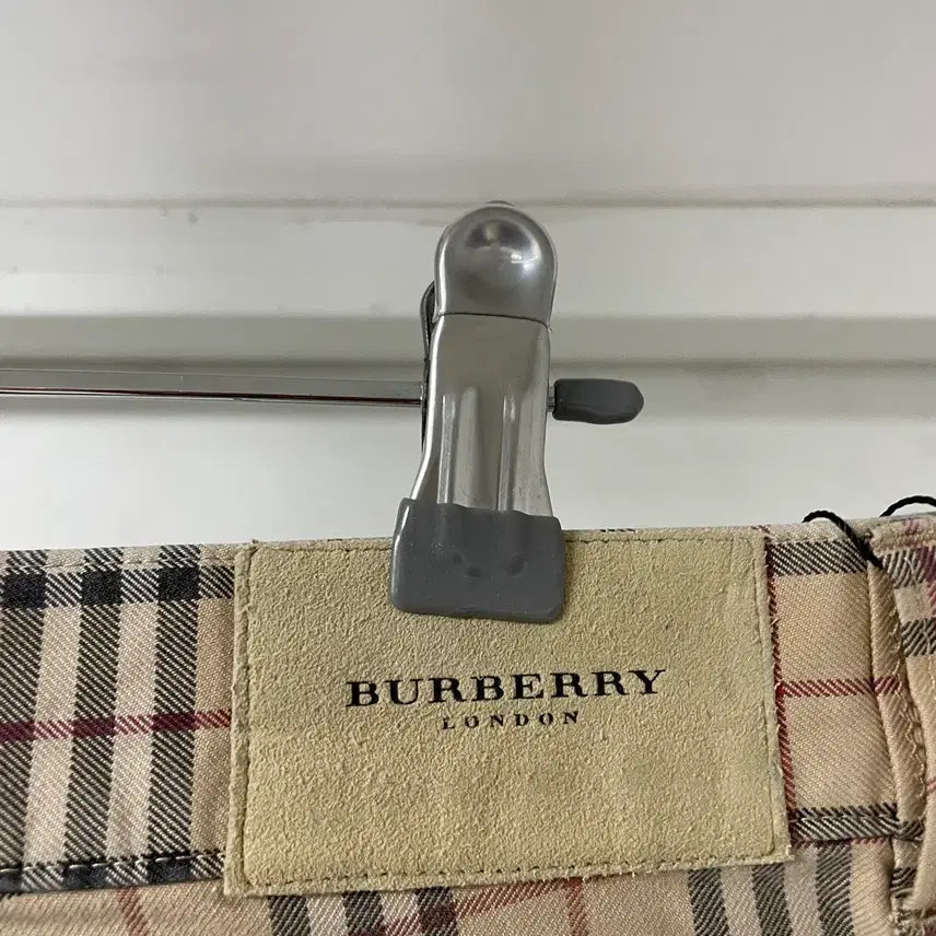 [BUNJANG] Burberry Nova Check Beige Pants 32R / 버버리 노바 베이지 팬츠 32R