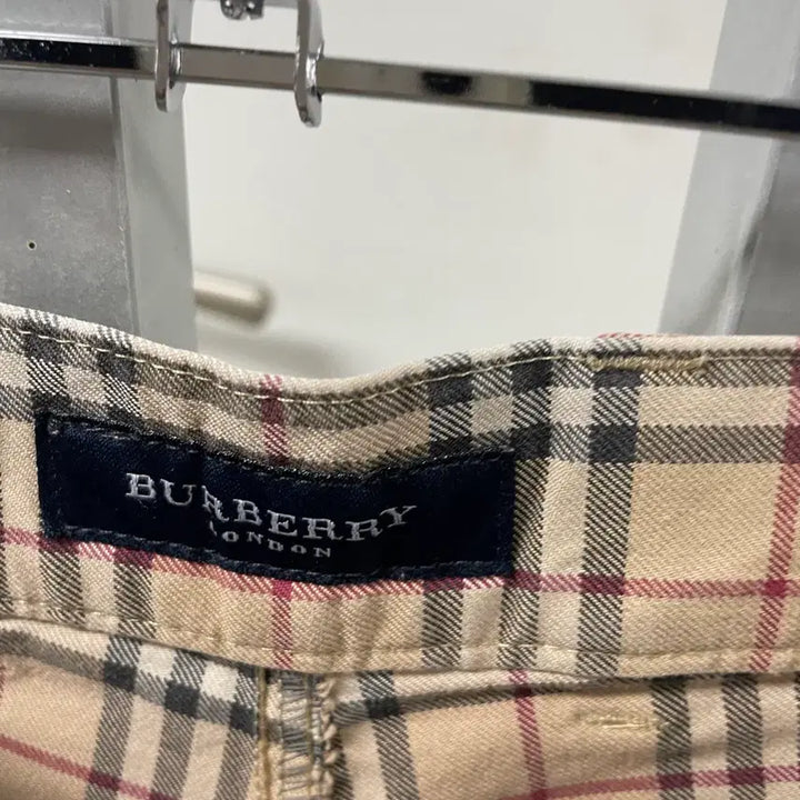 [BUNJANG] Burberry Nova Check Beige Pants 32R / 버버리 노바 베이지 팬츠 32R