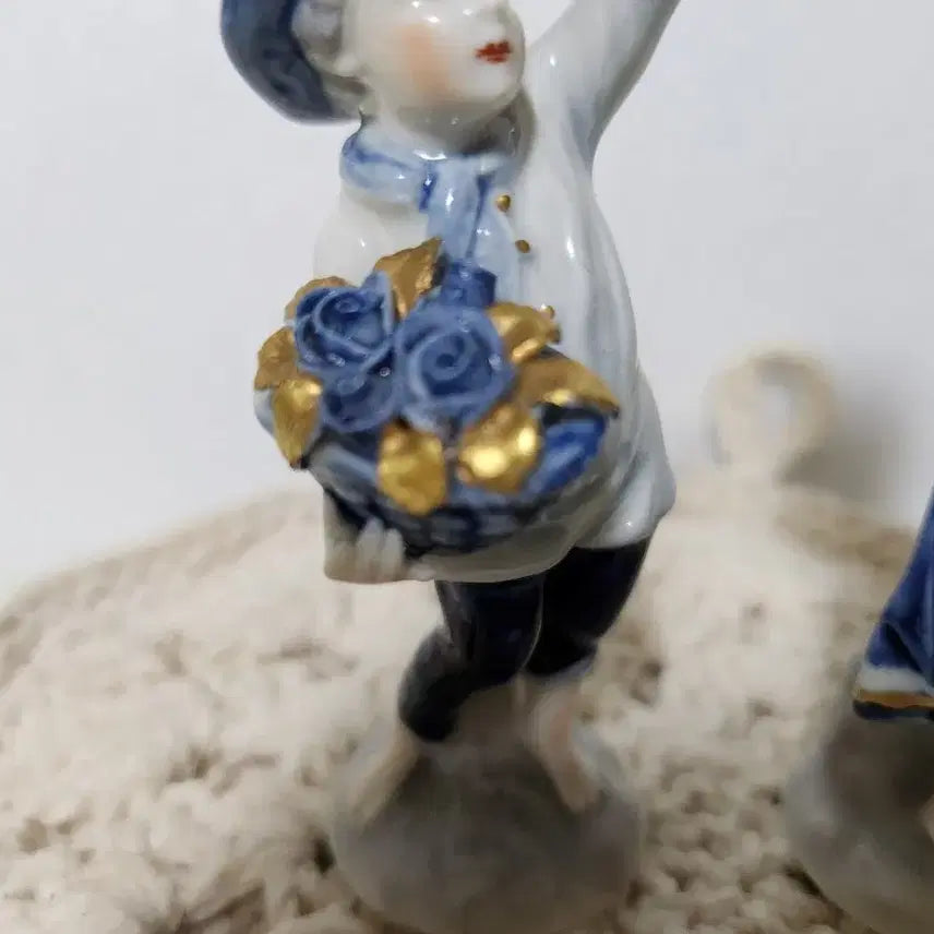 [SOLD OUT] 폭스테드 드레스덴 꽃파는연인들 미니피겨린커플