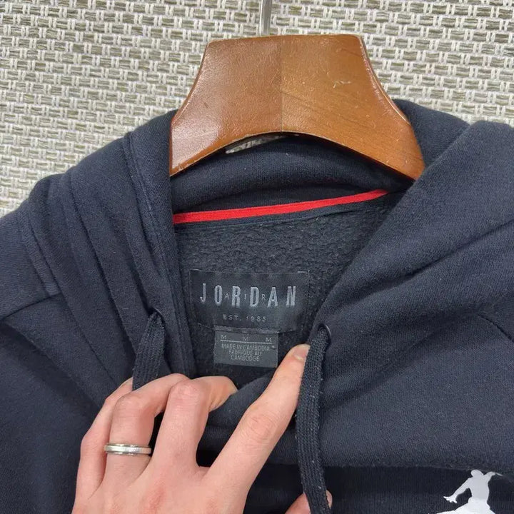 [BUNJANG] Nike Jordan Printed Logo Fleece Hoodie M / 나이키 조던 캐주얼 프린팅로고 약기모 후드티 M A07593