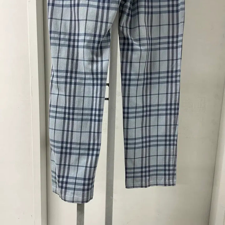 [BUNJANG] Burberry Nova Blue Pants 32R / 버버리 노바 블루 팬츠 32R