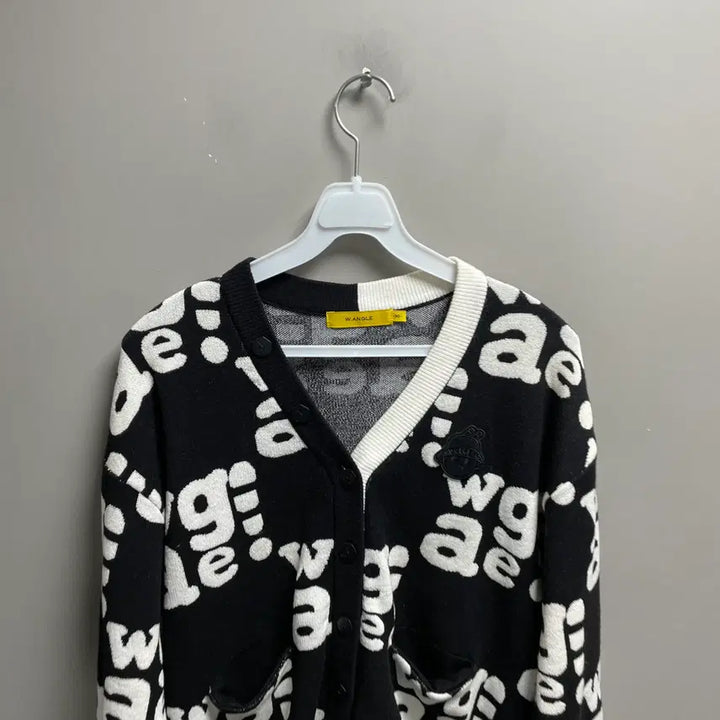 [BUNJANG] WAIDEANGLE Checkered Cardigan / 와이드앵글 체커보드 가디건