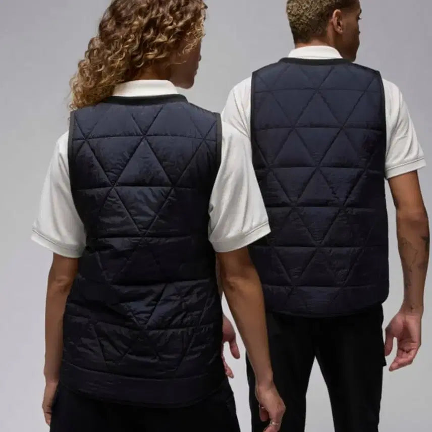 [BUNJANG] Nike Jordan Quilted Zip-Up Vest (Size L) / NIKE 나이키 조던 스포츠 퀼티드 집업 베스트(L 사이즈) 유니색스