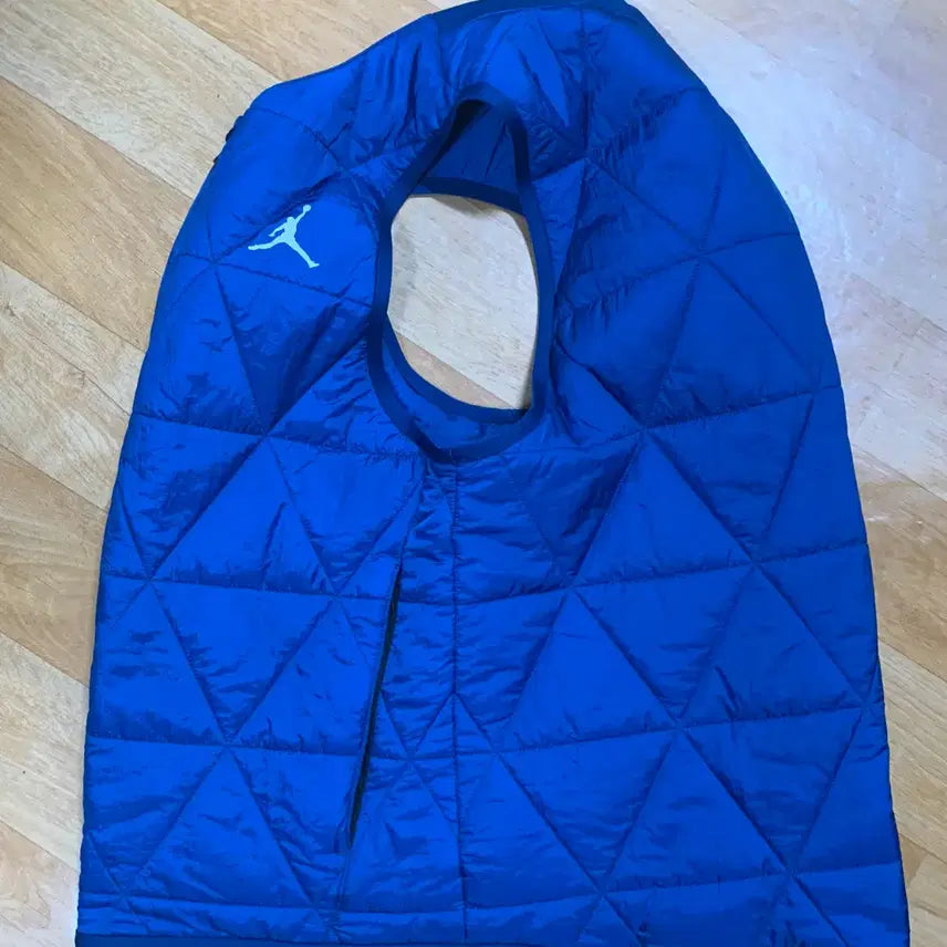 [BUNJANG] Nike Jordan Quilted Zip-Up Vest (Size L) / NIKE 나이키 조던 스포츠 퀼티드 집업 베스트(L 사이즈) 유니색스
