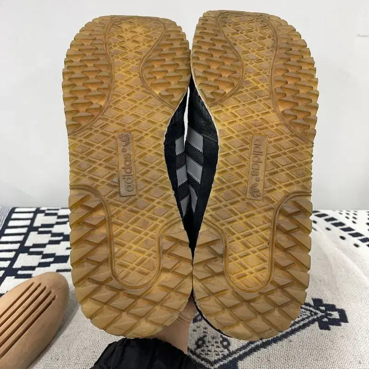 [BUNJANG] Adidas New York Sneakers Shoes 290 / 아디다스 뉴욕 스니커즈 운동화 290 E02660