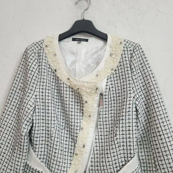 [BUNJANG] Tweed Pearl Point Crop Jacket / 트위드 진주 포인트 크롭 자켓