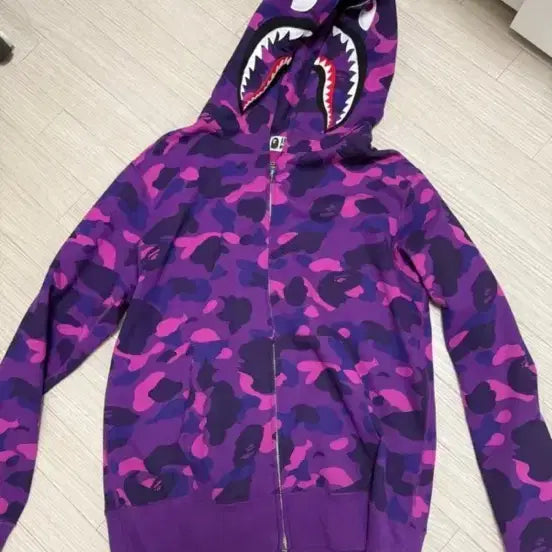 [SOLD OUT] 베이프 퍼플 카모 샤크 후드집업 XL