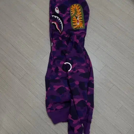 [SOLD OUT] 베이프 퍼플 카모 샤크 후드집업 XL