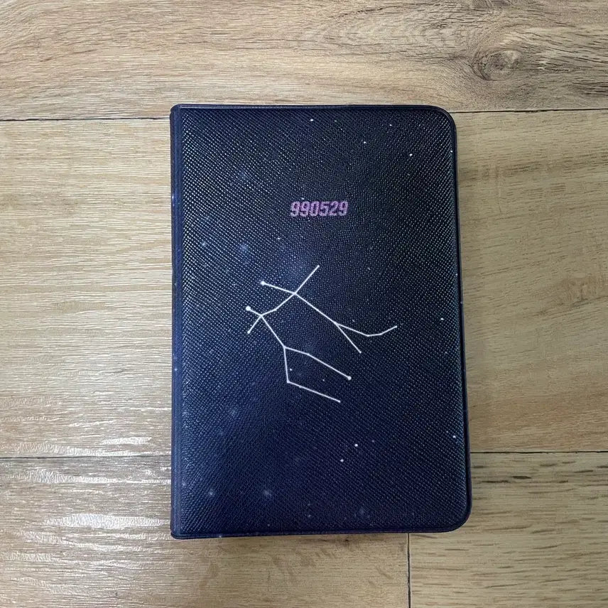 [BUNJANG] Park Jihoon Passport Case / 박지훈 여권케이스