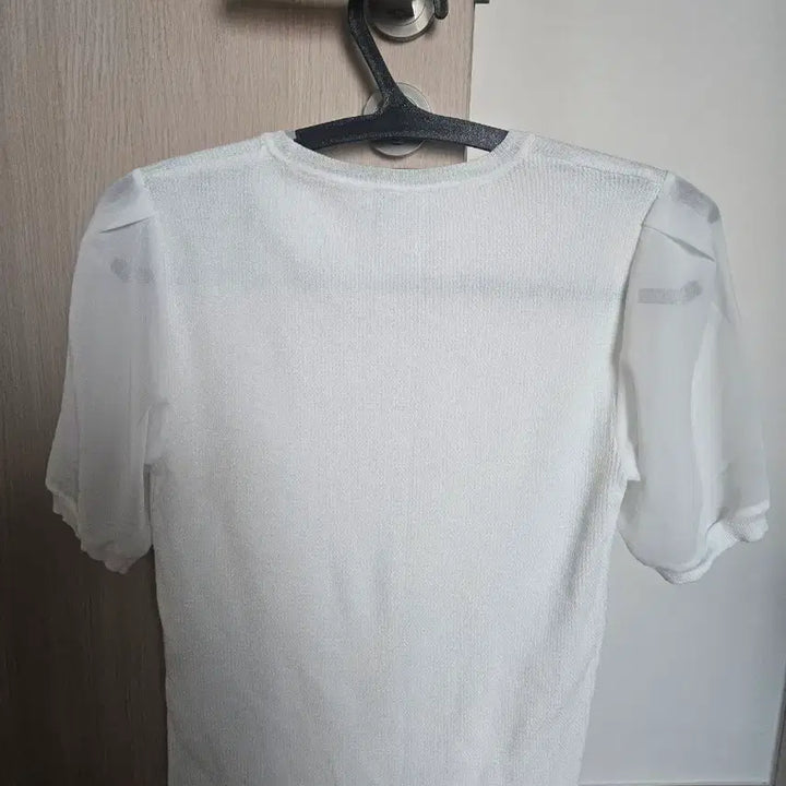 [BUNJANG] White Sheer Puff Sleeve Blouse / 화이트 시스루 퍼프 반팔 블라우스