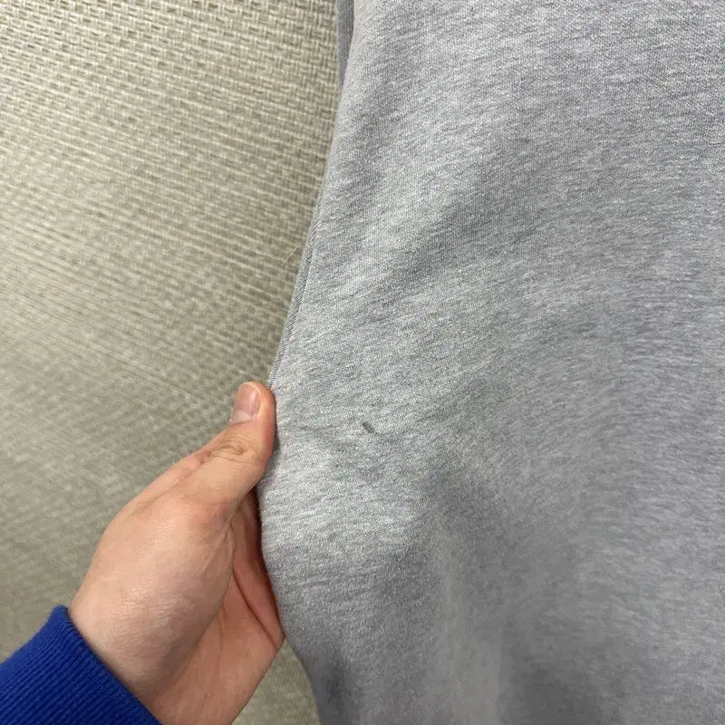 [BUNJANG] Guess Casual Sweatshirt M / 게스 캐주얼 맨투맨 M M13900