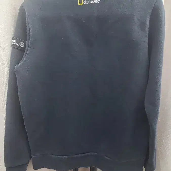 [SOLD OUT] 내셔널지오그래픽 맨투맨 티셔츠 블랙