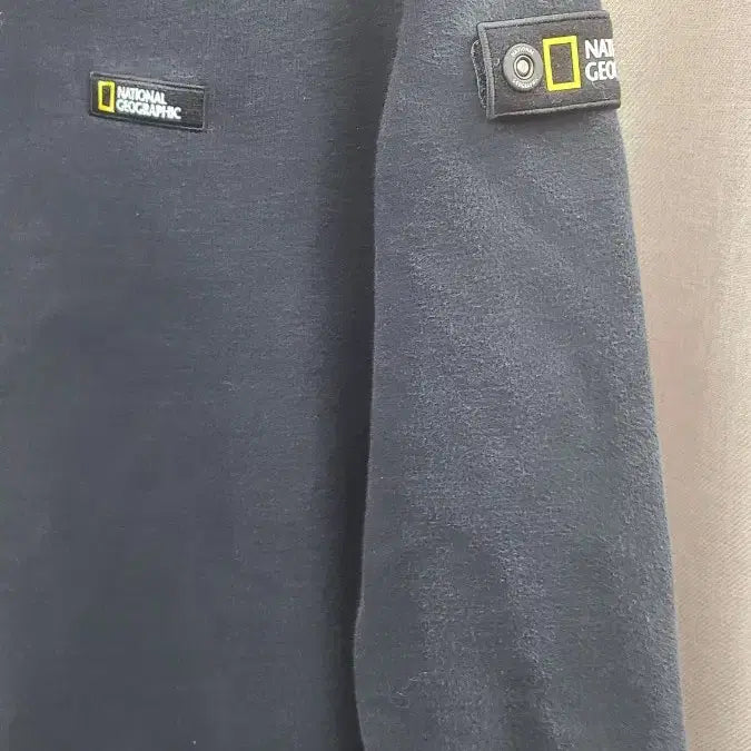 [SOLD OUT] 내셔널지오그래픽 맨투맨 티셔츠 블랙