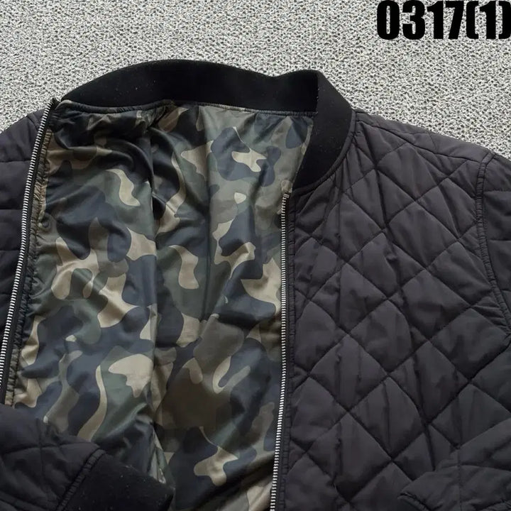 [SOLD OUT] NII 블랙 퀼팅 MA-1 카모 안감 점퍼 L