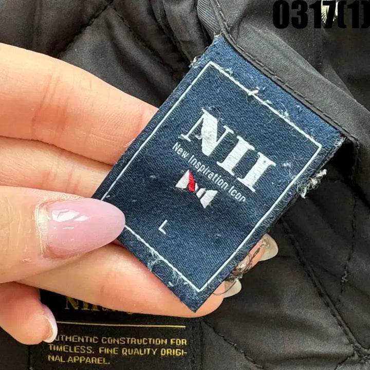 [SOLD OUT] NII 블랙 퀼팅 MA-1 카모 안감 점퍼 L