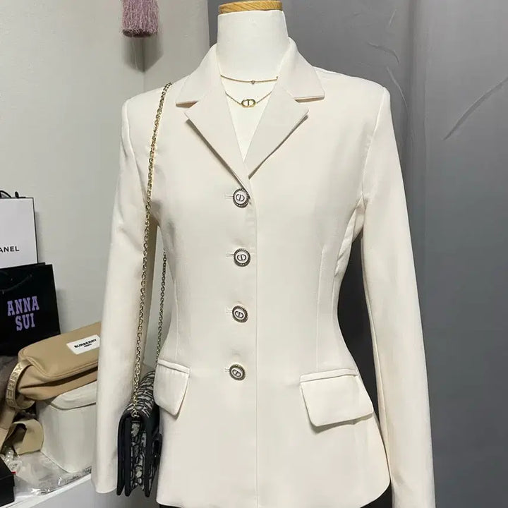 [BUNJANG] Tailored Ivory Princess Line Jacket / 새제품)허리잘록 테일러드 자켓 프린세스 라인 자켓 김연아 자켓 하객룩